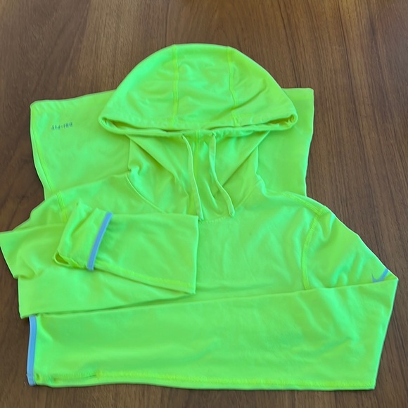 Nike Tops - Nike Long Sleeve Yellow Popover Small With Hood